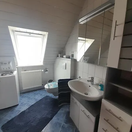 Stefan Schwiemann Apartment *